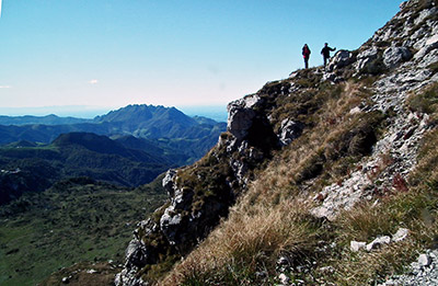 Salita dal Rif. Cazzaniga con giro ad anello allo Zuccone Campelli (2161 m.) e alla Cima di Piazzo (2057 m.) il 9 ottobre 2011 - FOTOGALLERY